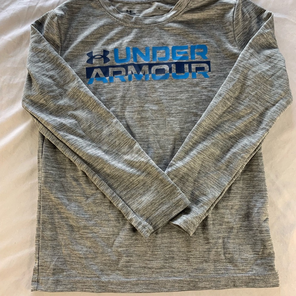 Under Armour Kids Gray Long Sleeve Shirt Size 6